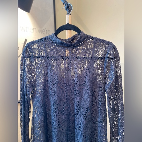 2 Pieces Lacy Gray Dress with Stone Detailed and Long Sleeves - Picture 3 of 13